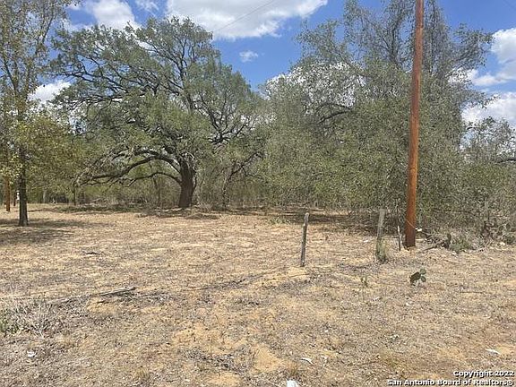 2nd image of 250 County Road 6815