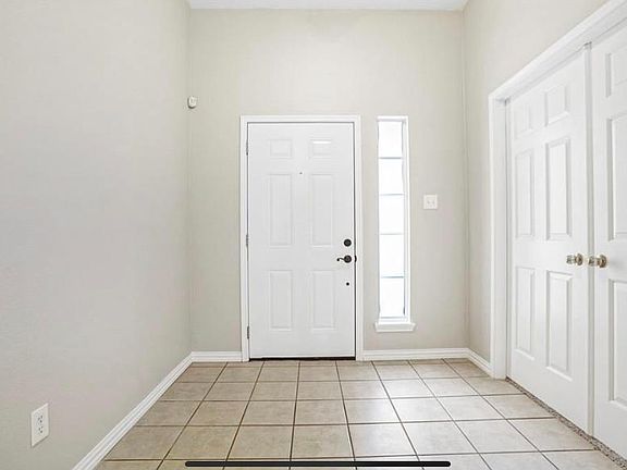 5th image of 10101 Sourwood Dr