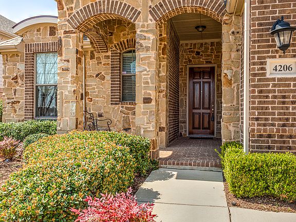 2nd image of 4206 Plumbago Dr