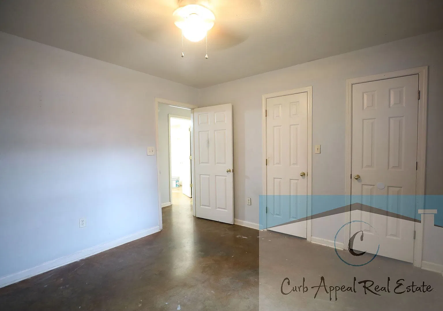 2 bed / 1 bath house - Bono — Photo 3