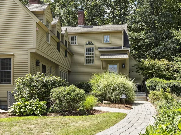 73 Royal Fern Dr #73, Lunenburg, MA 01462
