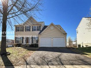 800 Fairwood Dr, Culpeper, VA 22701