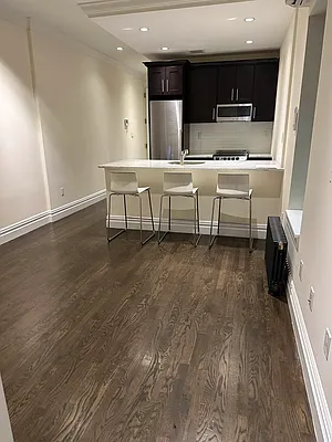 Rented by Avenues Real Estate | media 22