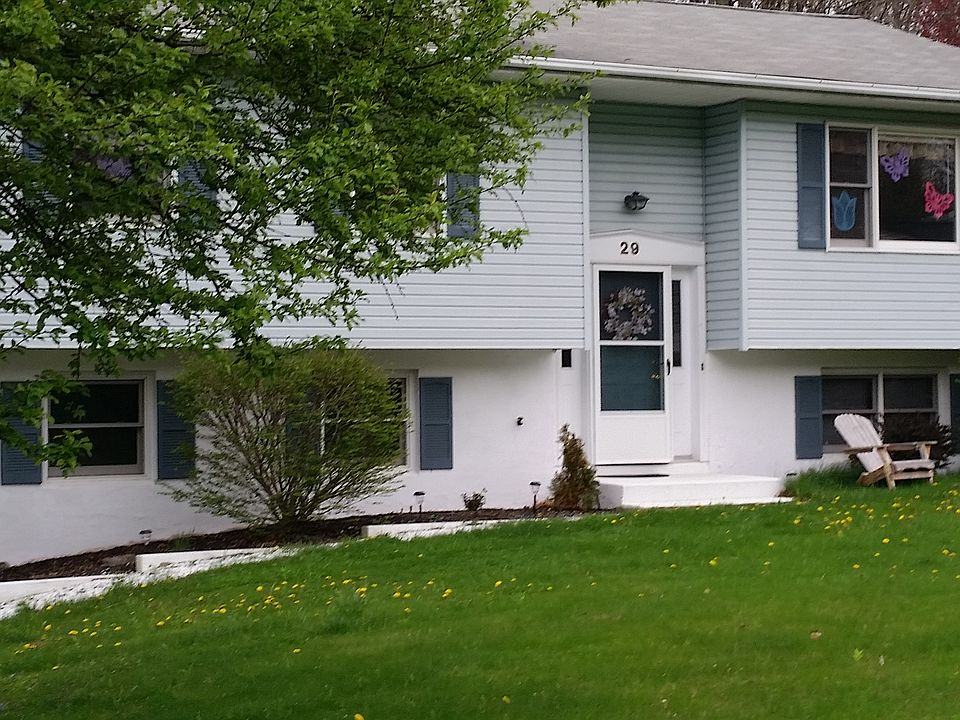 29 Edgewood Drive, Rhinebeck