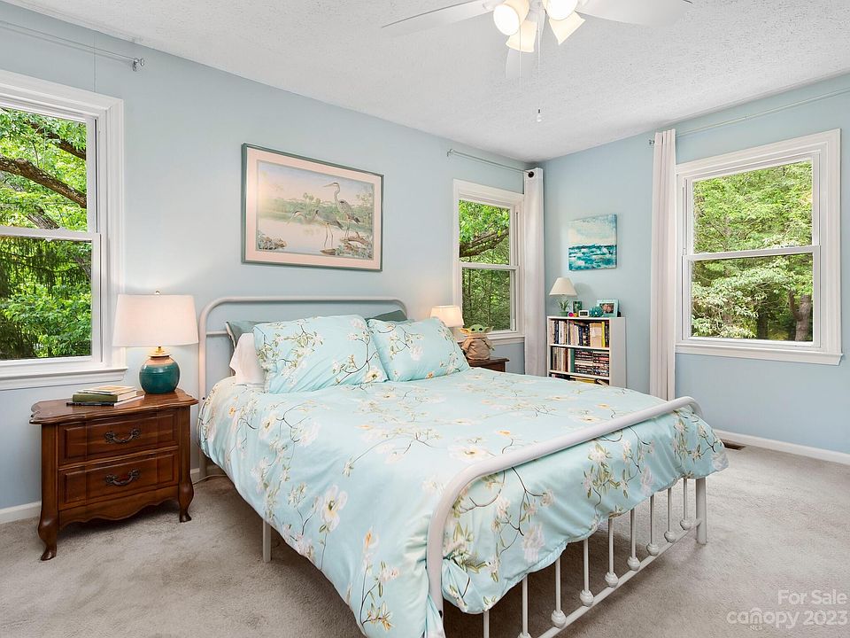 125 Snug Harbor Cir, Lake Lure, NC 28746 MLS 4035304 Zillow