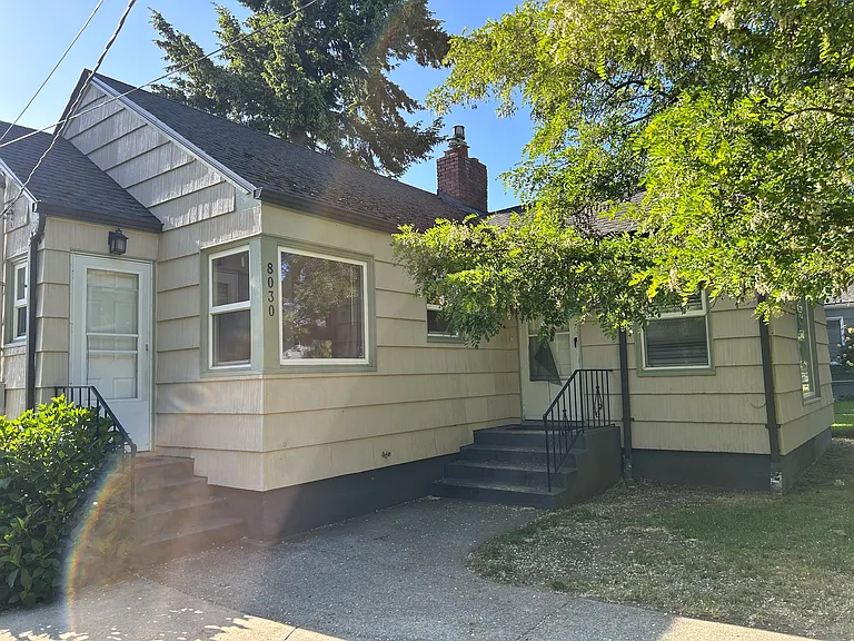 8030 S Bell St — Photo 3