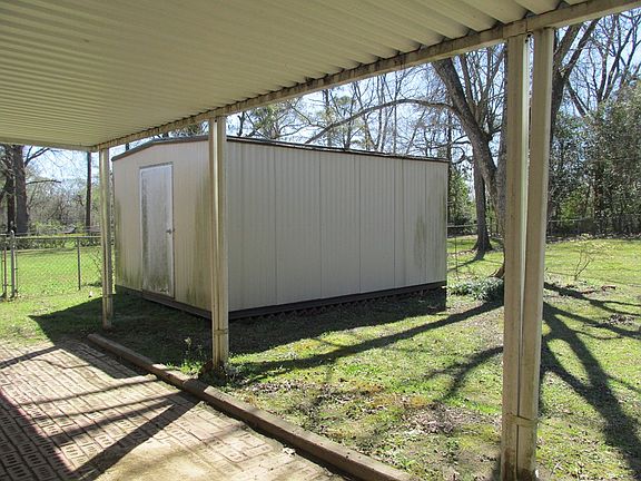 2nd image of 206 Katherine Dr