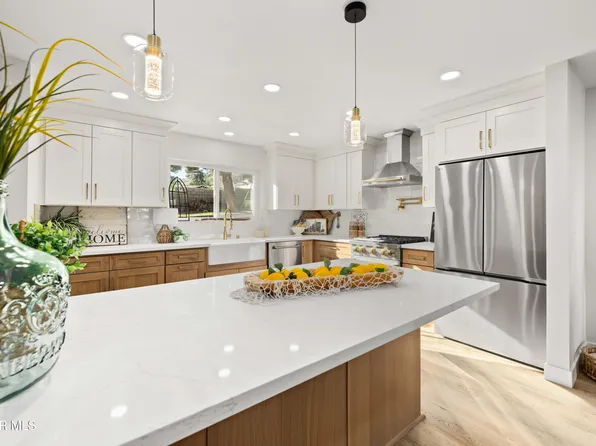 329 E Lago Lindo Rd, Palmdale, CA 93550