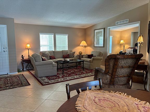 4th image of 93 Cypress Grove Ln #242