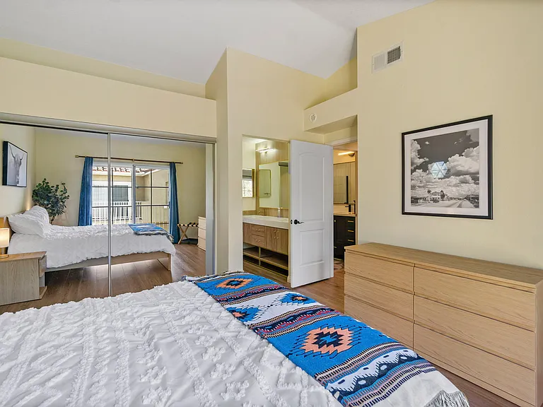 2331 Paseo Circulo — Photo 16
