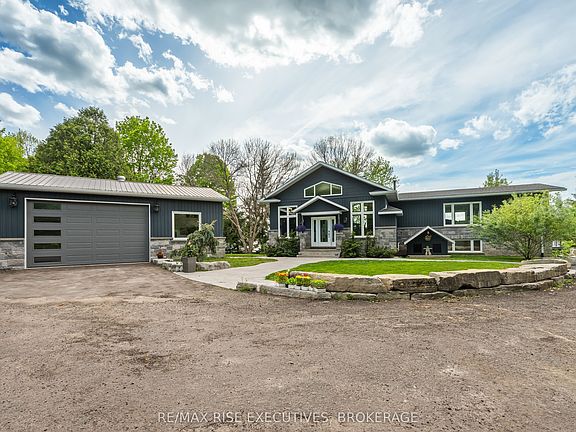 2nd image of 801 Camp Ln