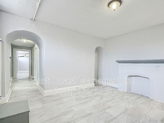 2nd image of 2878 Harford Rd APT 1