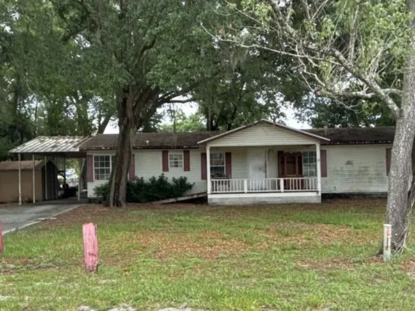 4330 5th St, Zephyrhills, FL 33542