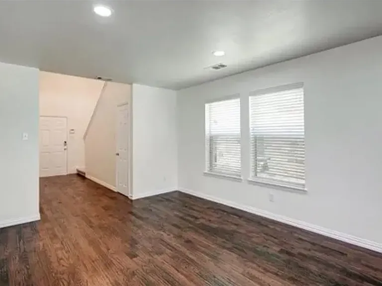 2021 Reston Dr — Photo 15