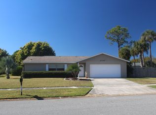 2700 Forest Dr, Melbourne, FL 32901