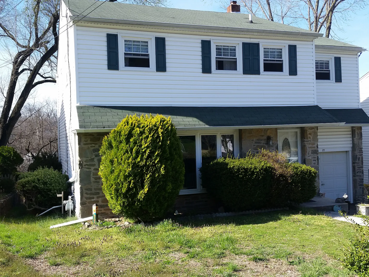 4 bed, 2.5 bath, 1964 sqft, $3,600 — Photo 2