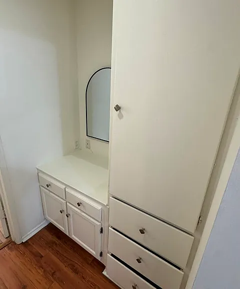 1727 N Garfield Pl #7 — Photo 12