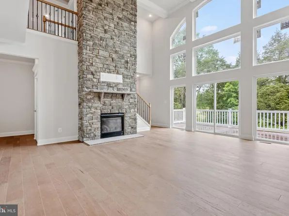 13825 Fleetwood Dr, Nokesville, VA 20181