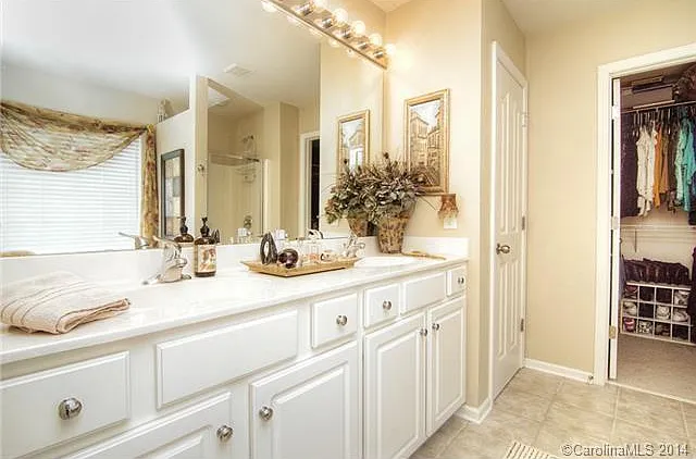 Master Bathroom and walk in closet