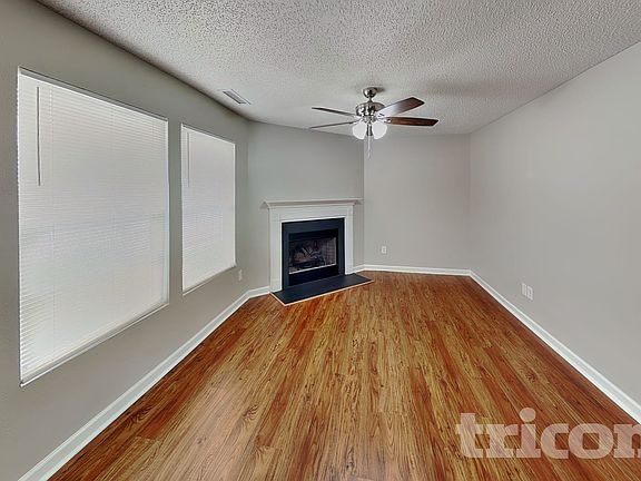 3rd image of 901 Skywatch Ln