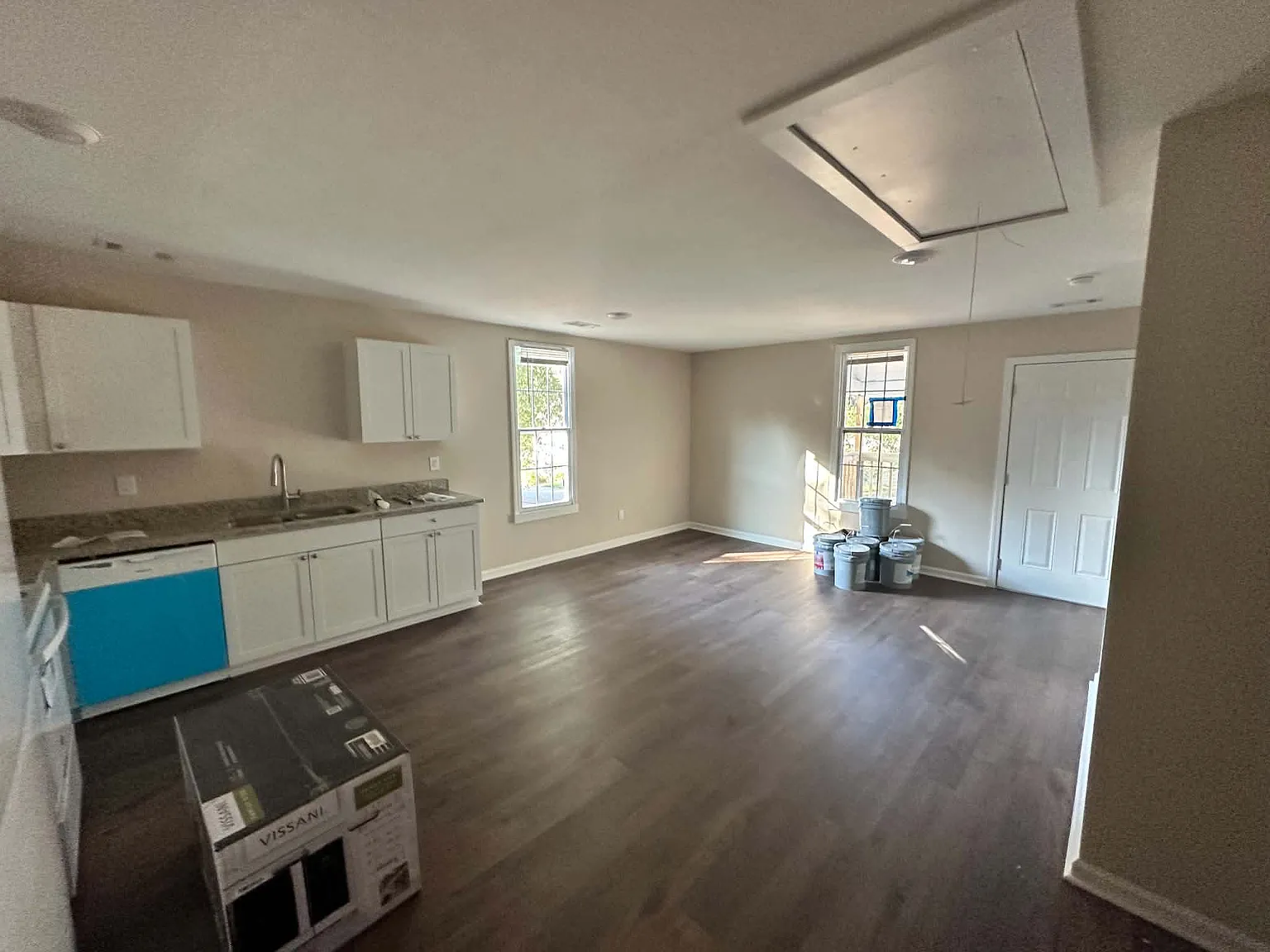 3 bed, $1,750 — Photo 3