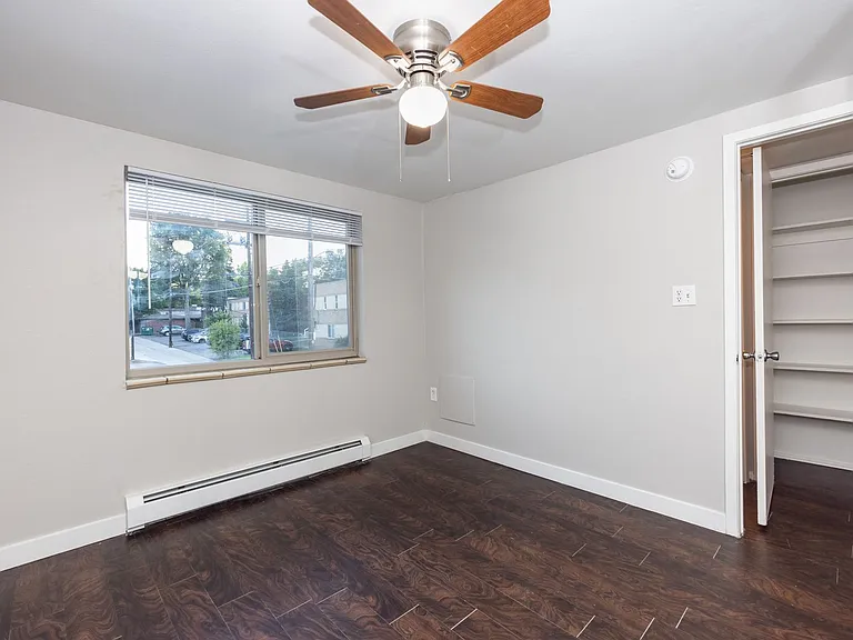 Dexter Street Apartments — Photo 14