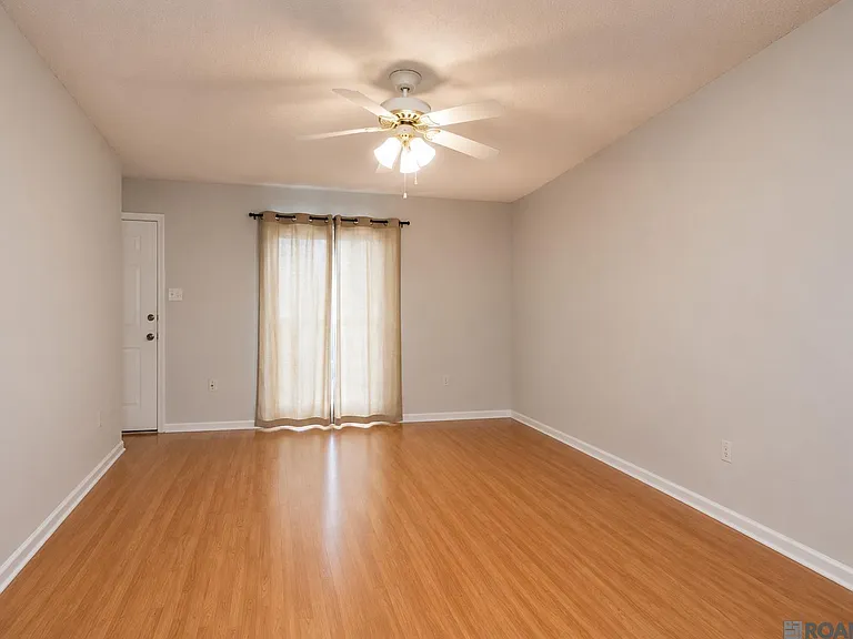 1730 Brightside Dr #C — Photo 4