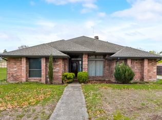 2238 Bolden Rd, Irving, TX 75060