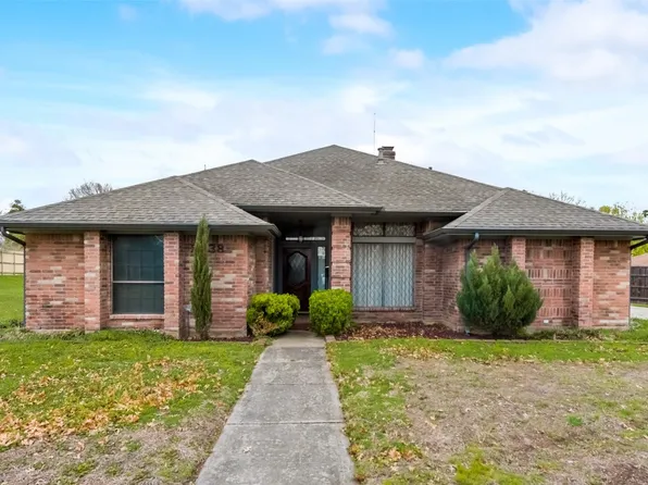 2238 Bolden Rd, Irving, TX 75060