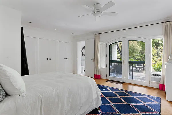 Rented by Luxe Group | media 22