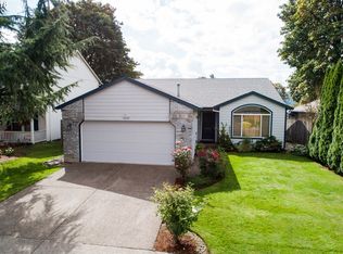 15092 SE Pinegrove Loop, Clackamas, OR 97015