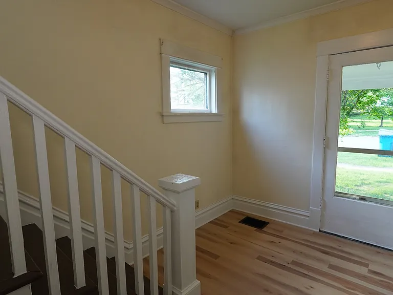40 E Fayette St — Photo 8