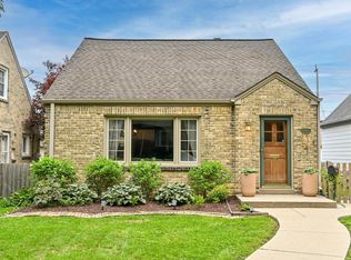 2840 N 77th STREET, Milwaukee, WI 53222