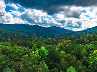 1 Weaver Creek Ln, Blue Ridge, GA 30513