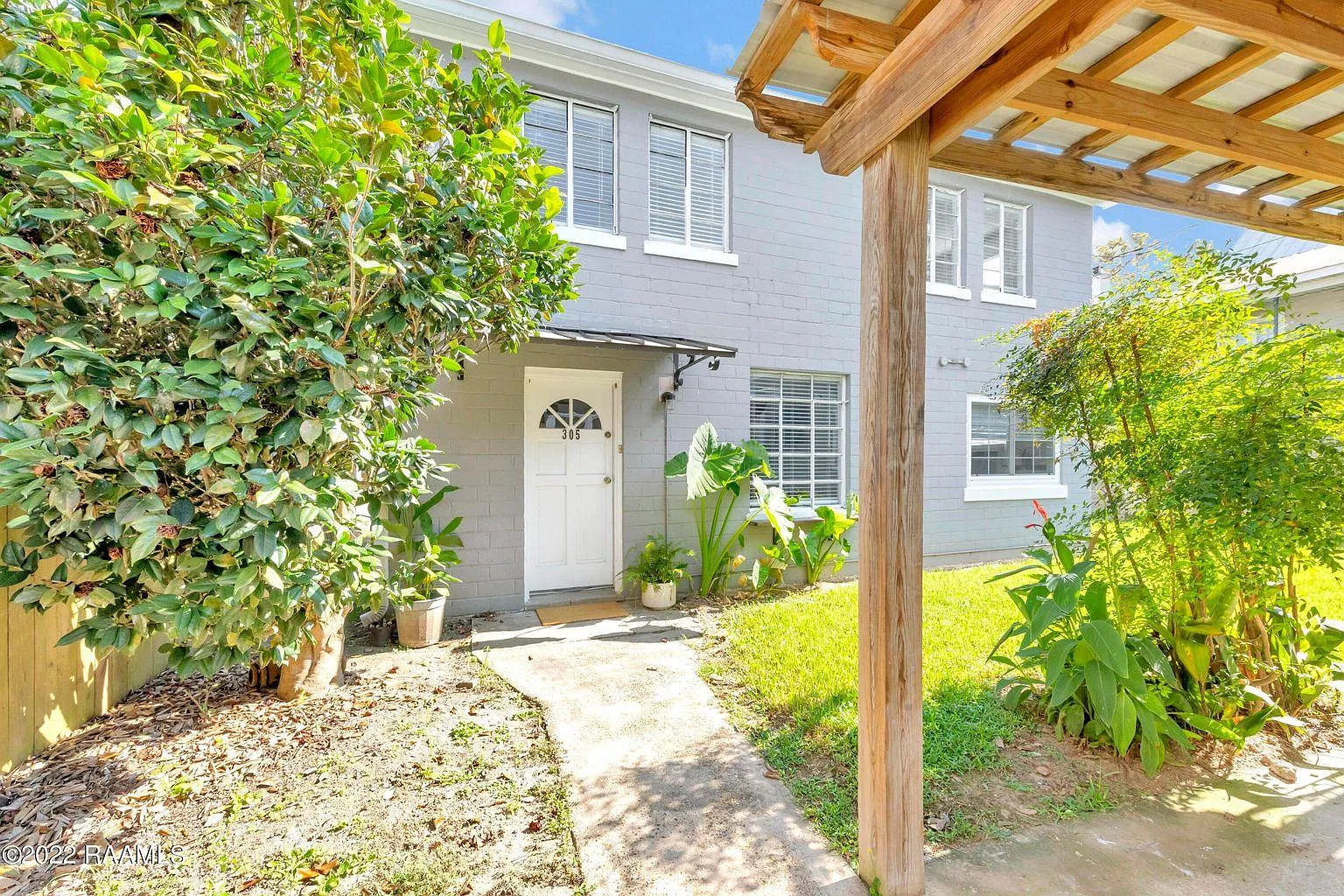 305 Stevenson St — Photo 1