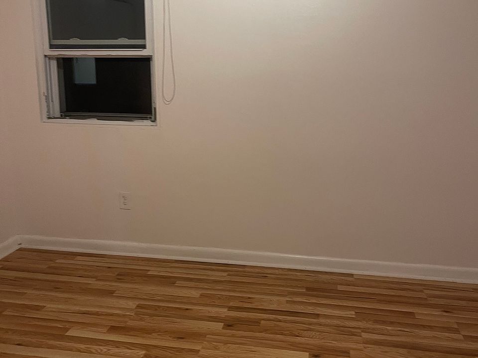 1st image of 302 Boston Post Rd E APT A17