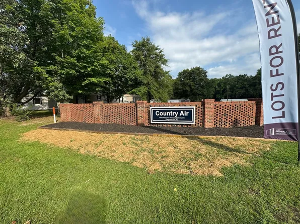 9 Willow Ct, Simpsonville, SC 29680
