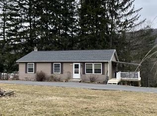 1549 Trevorton Rd, Coal Township, PA 17866
