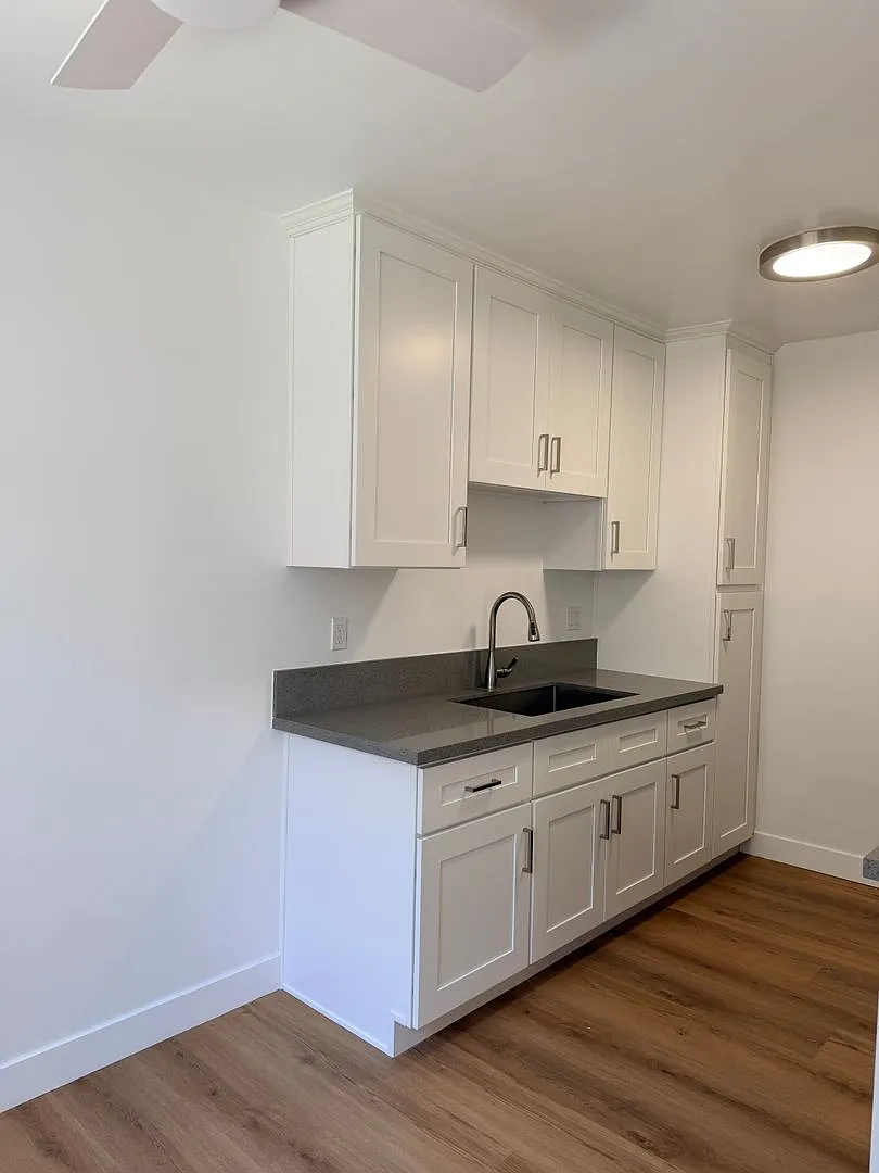 759 Freeman Ave — Photo 2