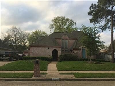 1st image of 14914 Mesita Dr