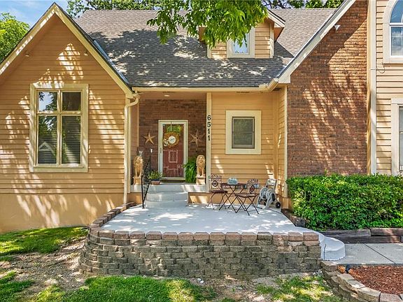 2nd image of 6511 Ridgeway Ave