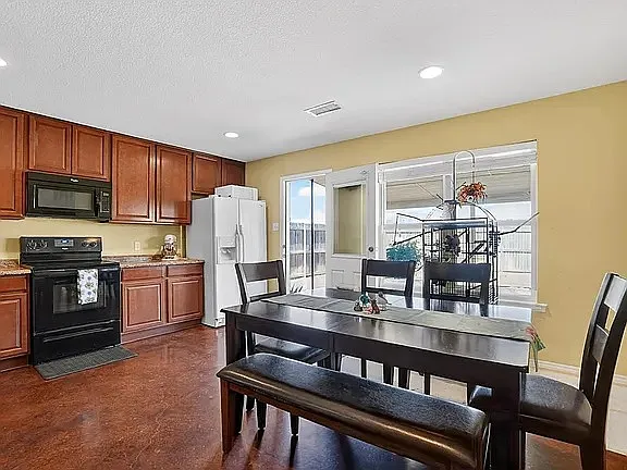 1115 Milltown Rd — Photo 12
