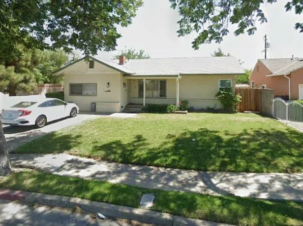 803 W Clinton Ave, Fresno, CA 93705
