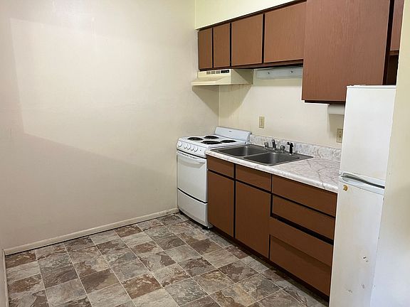 4th image of 505 Kansas St Unit 4