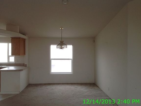 5th image of 8217 S Havana St