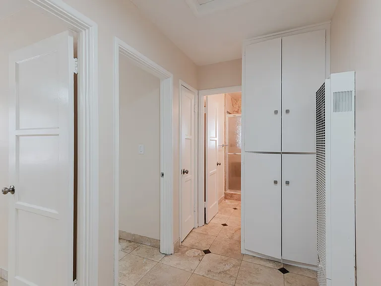 7347 Fay Ave — Photo 16