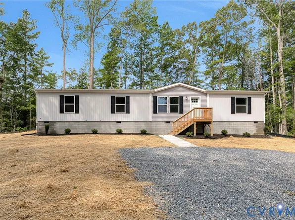15263 Cross County Rd, Mineral, VA 23117