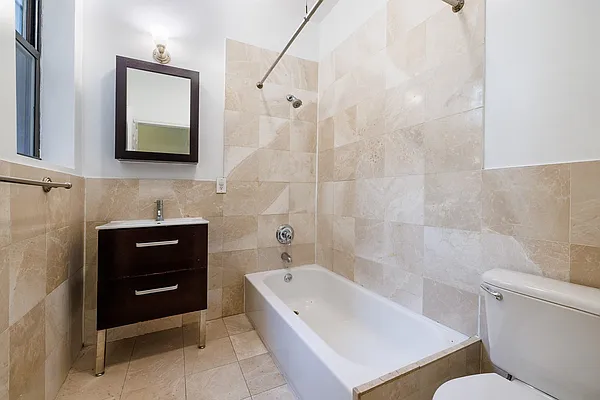 Rented by MNS | media 3