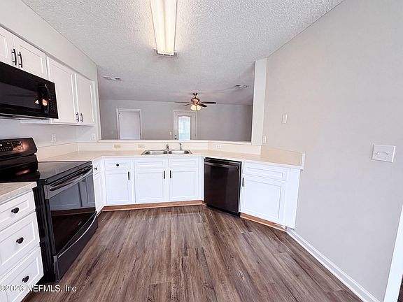 2nd image of 1708 ASHWOOD Circle