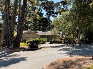 8 Wyndemere Vale, Monterey, CA